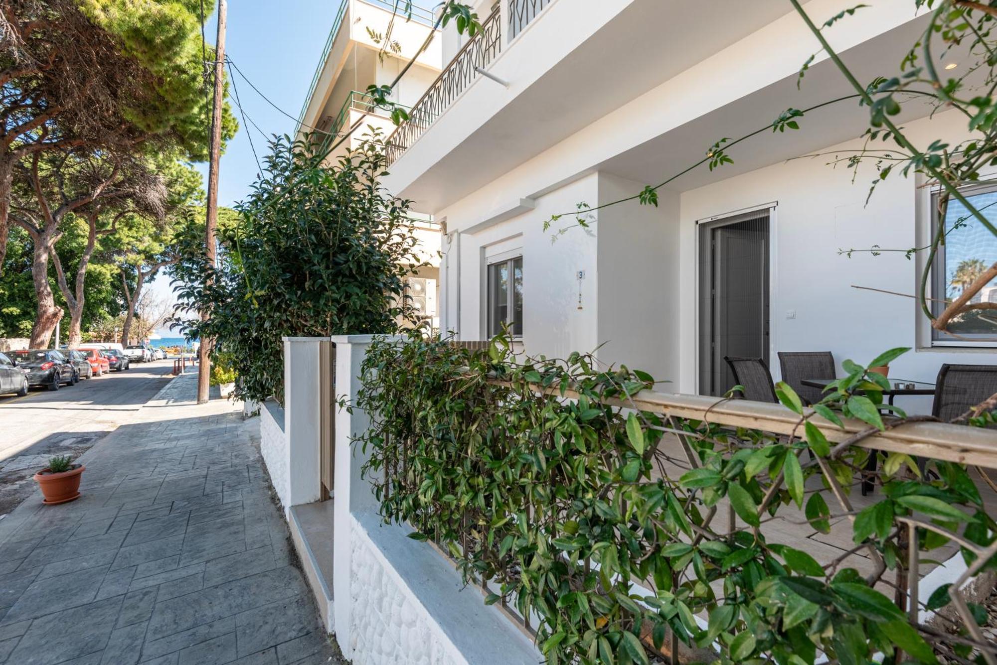 Spacious & Luxe 3br Downtown 1min To *